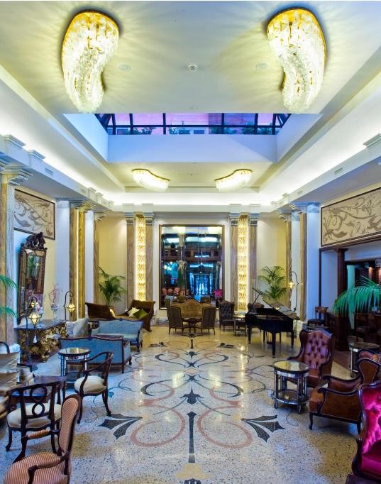 grand hotel savoia hall