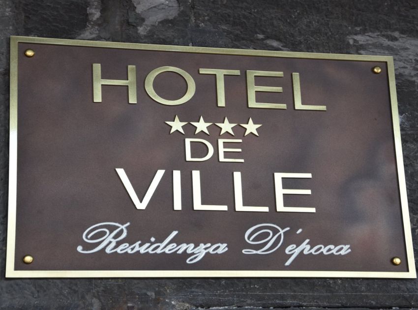 de ville facciata
