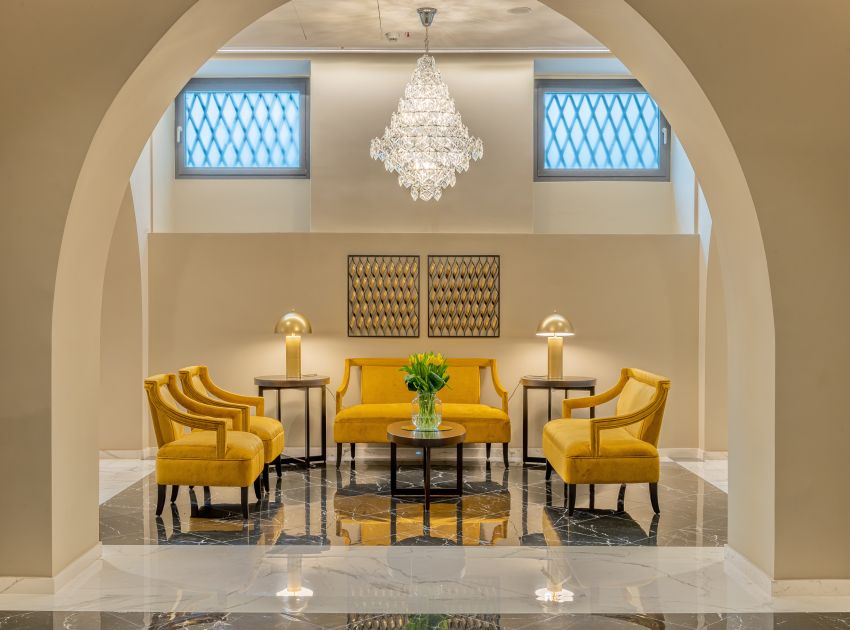 hotel astoria hall