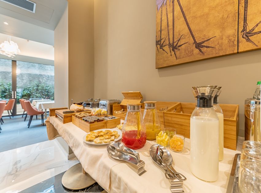 hotel astoria buffett