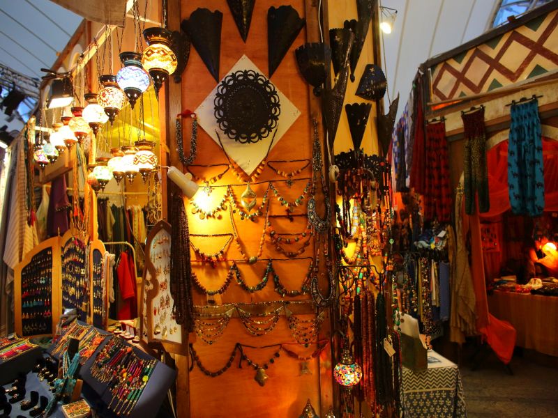 2024 angolo di suq suq max valle